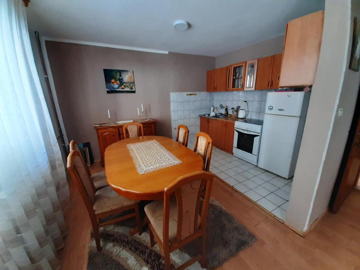 Apartman Lara Фоча Экстерьер фото